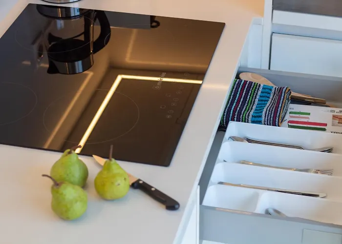 아파트 Cozy 1br Beachside By Lovelystay *